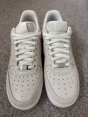 Nike Women’s Air Force 1 Low — pearl essence sparkle